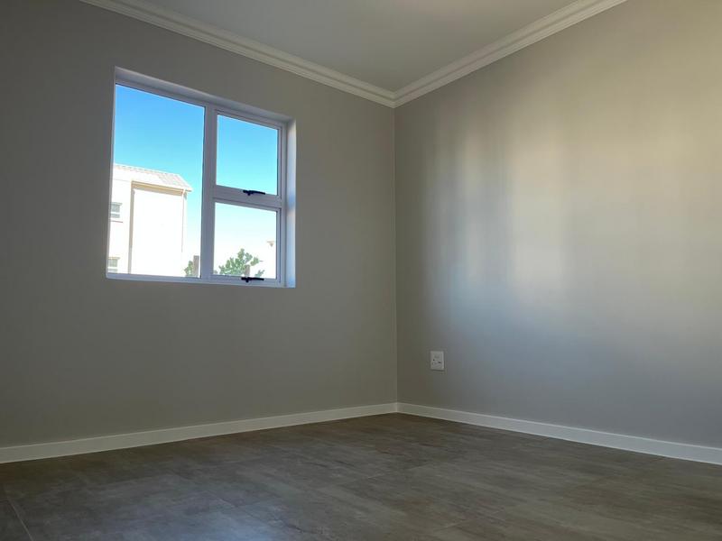 To Let 1 Bedroom Property for Rent in Sunningdale Western Cape